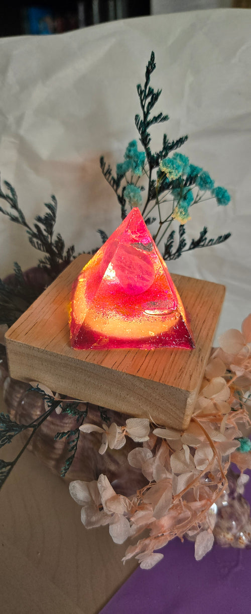 Amethyst Glow Pyramid